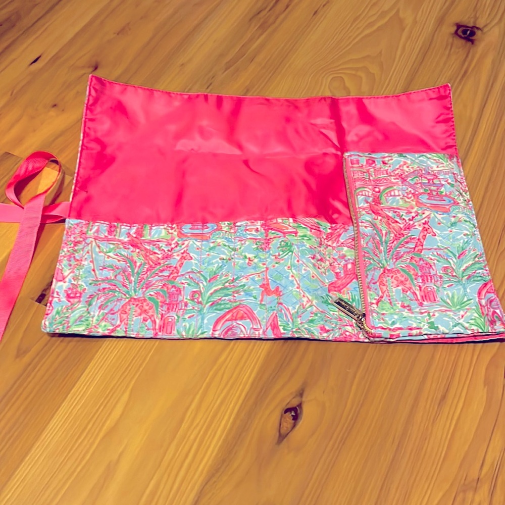 Lilly Pulitzer Makeup Brush roll